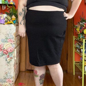 Old Navy black pencil skirt 4x